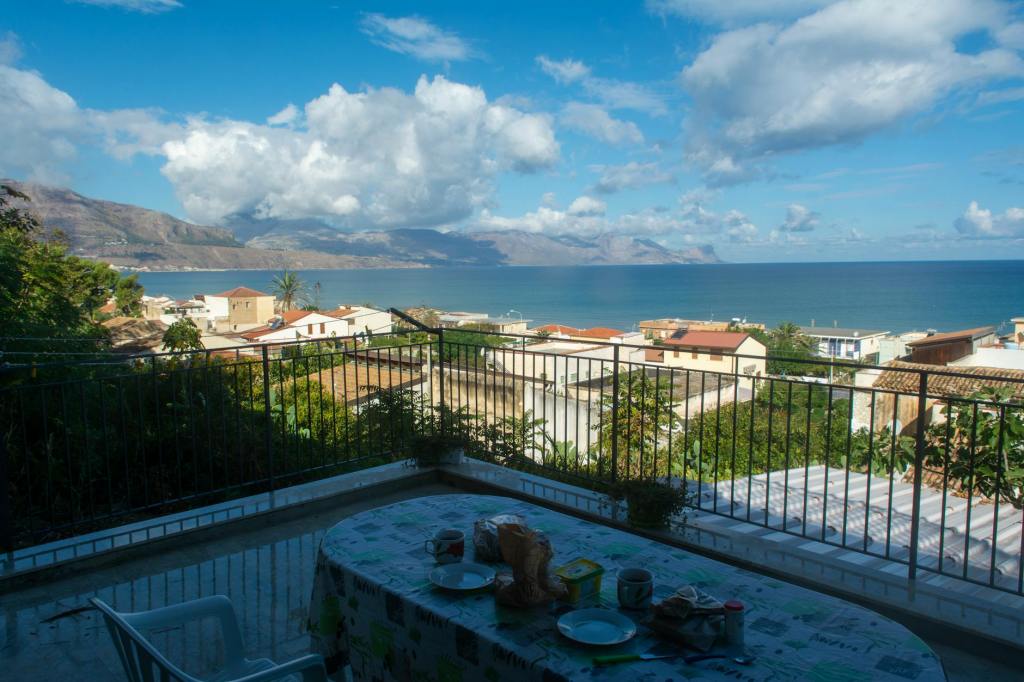 הלכה בגבעה 724 – מי מפחד משבת&nbsp;הגדול